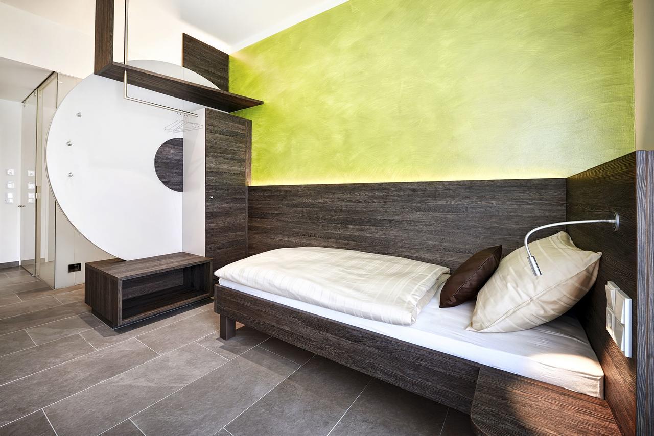Eee Hotel Traun Eksteriør billede