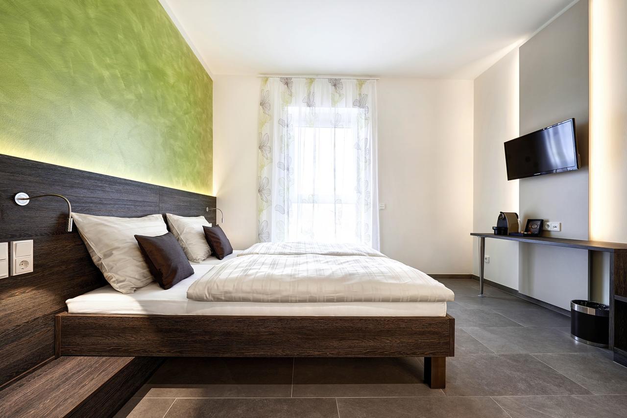 Eee Hotel Traun Eksteriør billede