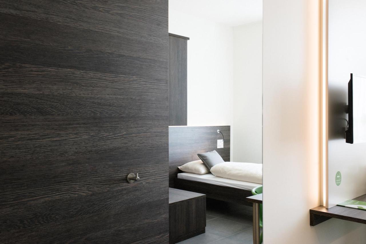 Eee Hotel Traun Eksteriør billede